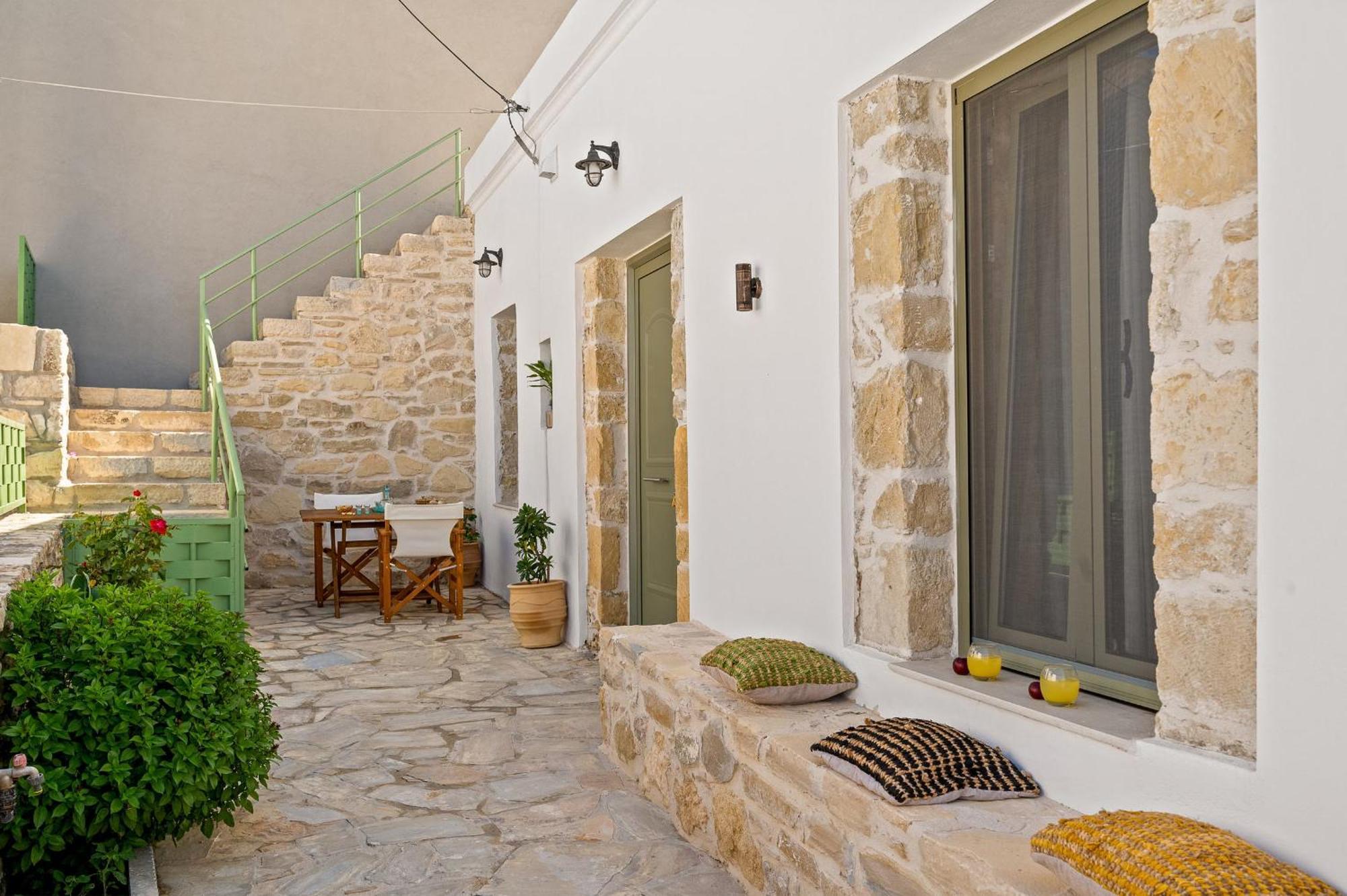 פיטסידיה Papadia Luxury Apartments מראה חיצוני תמונה