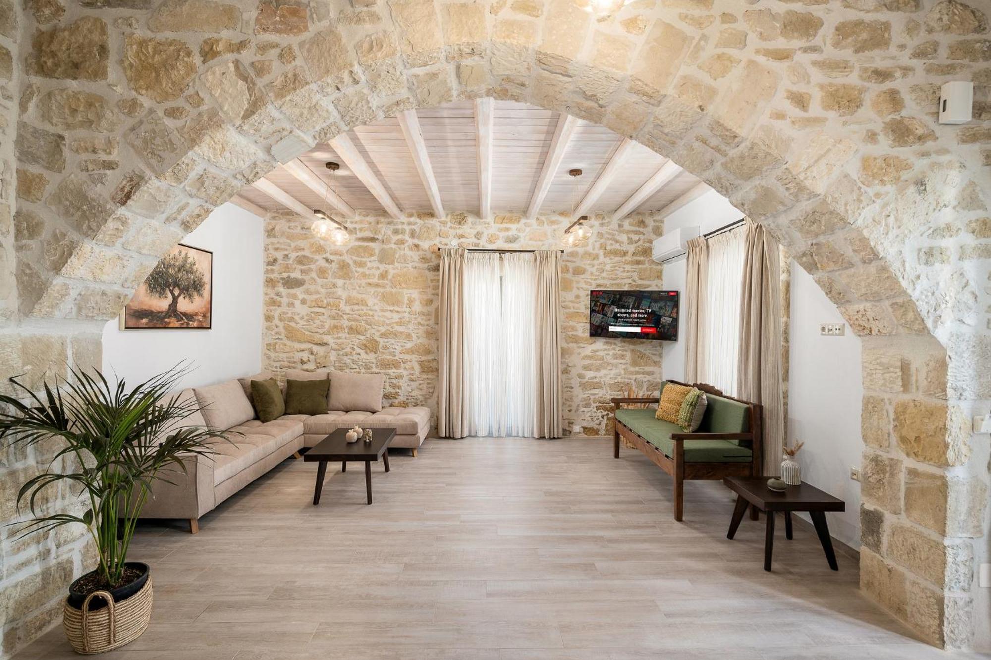פיטסידיה Papadia Luxury Apartments מראה חיצוני תמונה